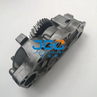 D924 D924T Cooling System 9887973A Engine Parts Oil Pump Spare Parts