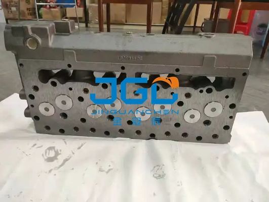 Engine Parts PC3304 Cylinder Head 8N1188 Construction Machinery Parts