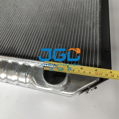 Excavator Accessories E320B Water Tank Radiator Engineering Machinery Accessories