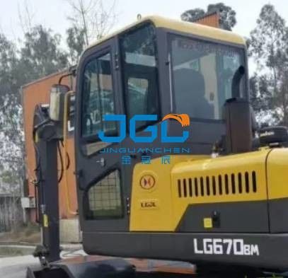 LG670BM Excavator Front And Rear Door Skylight Upper And Lower Arms Glass