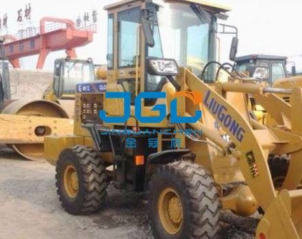 Loader CLC926 Front Stop Rear Stop Left And Right Window Side Angle Windshield
