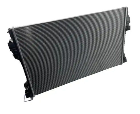 Aluminum 99610613151 Engine Radiator Cooling Network Water Tank