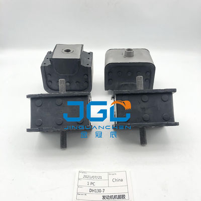 Excavator Parts Doosan Daewoo DH130-7 Engine Foot Rubber Shockproof Adhesive.