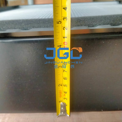 R225-7 R210 R210-7 R215 RC215-7 RD220-7 Water Tank Radiator OE 11N6-43011 For Hyundai Excavator Engine