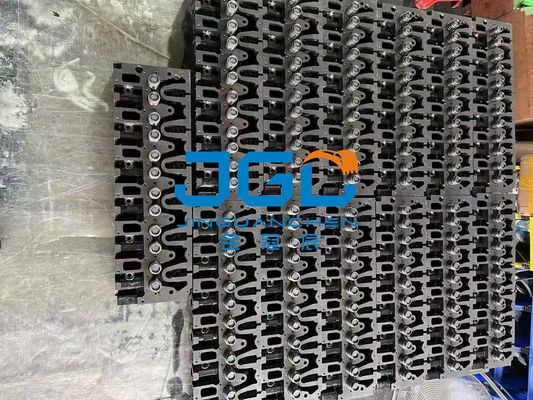D6E Excavator Engine Cylinder Head Assembly 04292633 Replacement Parts from Trusted