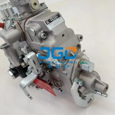 4D102 SAA4D9LE-3 Fuel Injection Pump 4063925 4063493 6738-71-1110 Suitable For Excavator Engine Parts