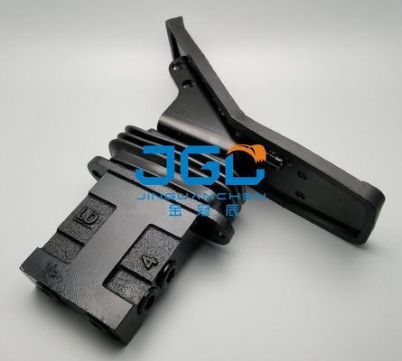 E70B E120B E200B E320B  Foot Pedal Valve Hydraulic Foot Pedal Control Brake Kit Pilot Valve 206-3336