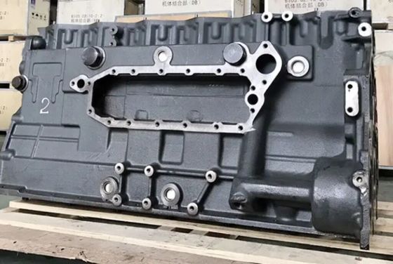 Excavator Engine Cylinder Block 6D125 6151-22-1101 6151-22-1100