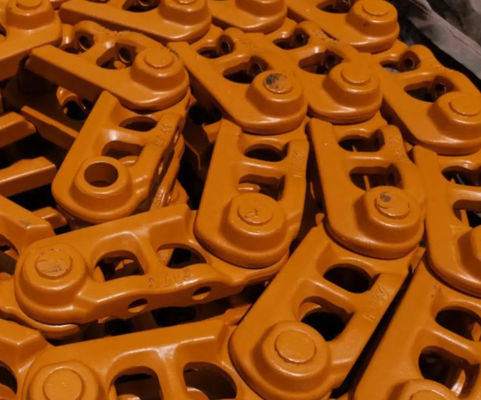 R210LC-7 Excavator Track Chain 49 Links Undercarriage Track Chassis Track Link Assembly 81N6-26600