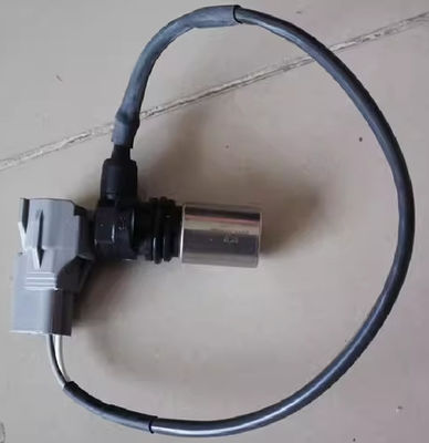 Crankshaft Speed Sensor ZX200/240-3/330/360/450/470 Excavator Parts 45745734