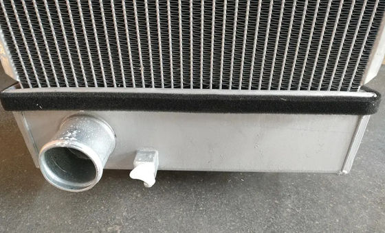 PC200-8 PC220-8 PC220LC-8 PC240-8 PC240LC-8 Excavator Radiator 206-03-21412 206-03-21411