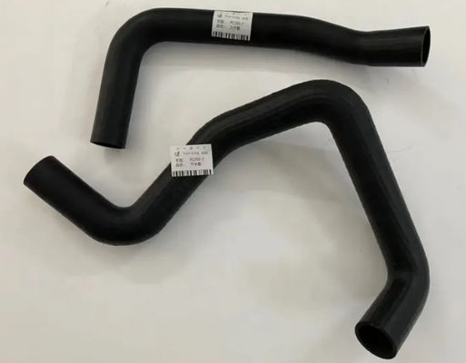 Komatsu Excavator 60-6 120-6 200-5-6-7 300-7 360-7 Engine Water Pipe Made of Rubber Material