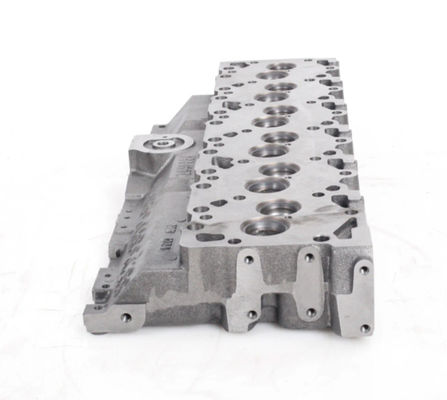 6D102 Cylinder Head for Construction Machinery Diesel Engine Spare Parts at Machinery Repair Shops