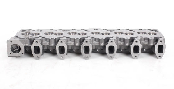 6D102 Cylinder Head for Construction Machinery Diesel Engine Spare Parts at Machinery Repair Shops