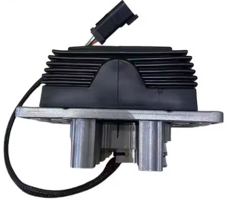 Excavator Parts Pedal Valve 561-7001 490-1012 For Caterpillar E301.5 E307.5 E320gc