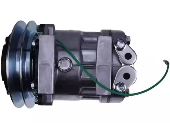 Excavator Parts Air Conditioning Compressor 4674027 For Excavator 60D 60G SD7H13 Engine 24V